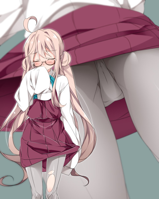 kantai collection makigumo grey tights pantyhose anime girl nylon upskirt ass glasses